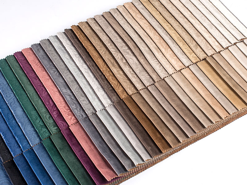 Options de conception personnalisables pour le tissu en velours en relief teint