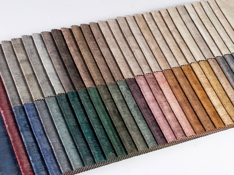Tissu en velours laminé teint premium